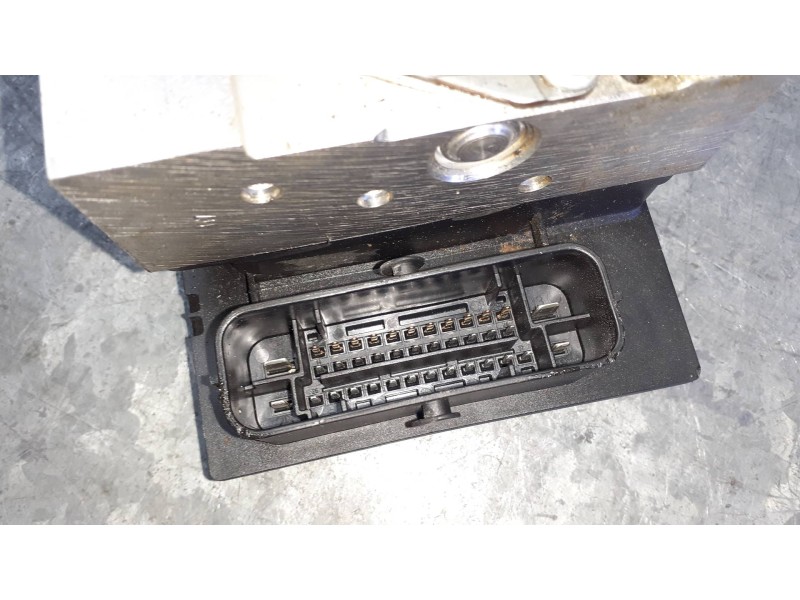 Recambio de abs para peugeot 3008 referencia OEM IAM 96666684780 0265950837 BOSCH