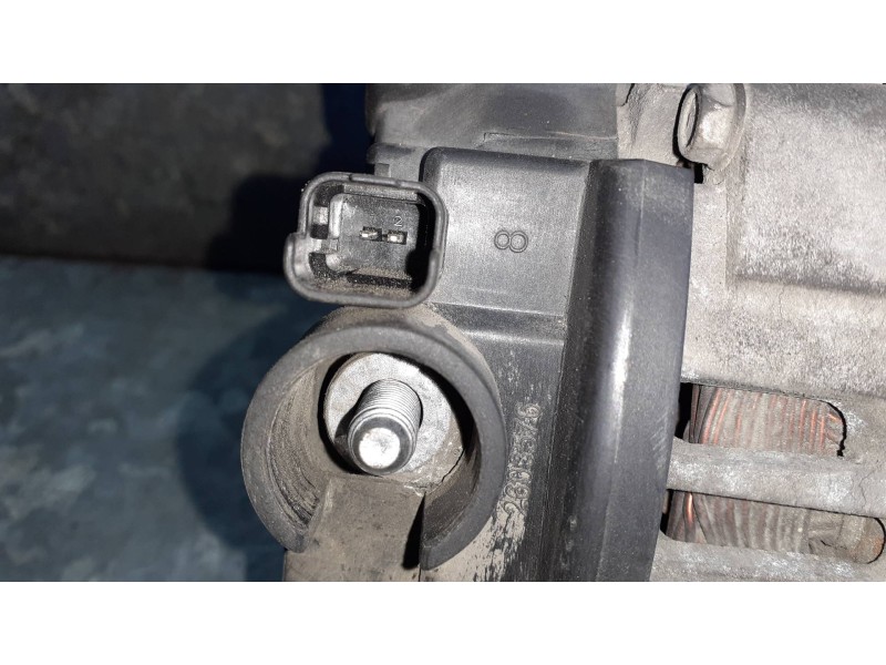 Recambio de alternador para peugeot 207 referencia OEM IAM 9646321780 TG15C118 VALEO