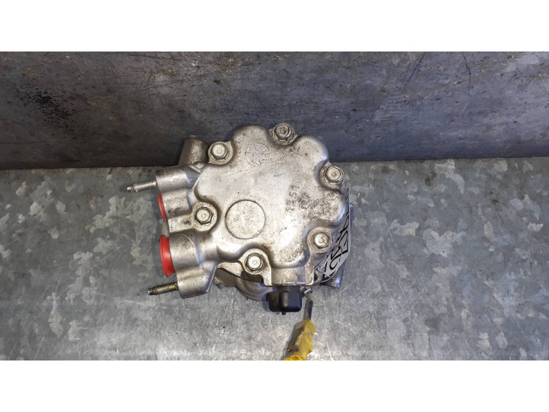 Recambio de compresor aire acondicionado para peugeot 207 referencia OEM IAM 9651910980  SANDEN