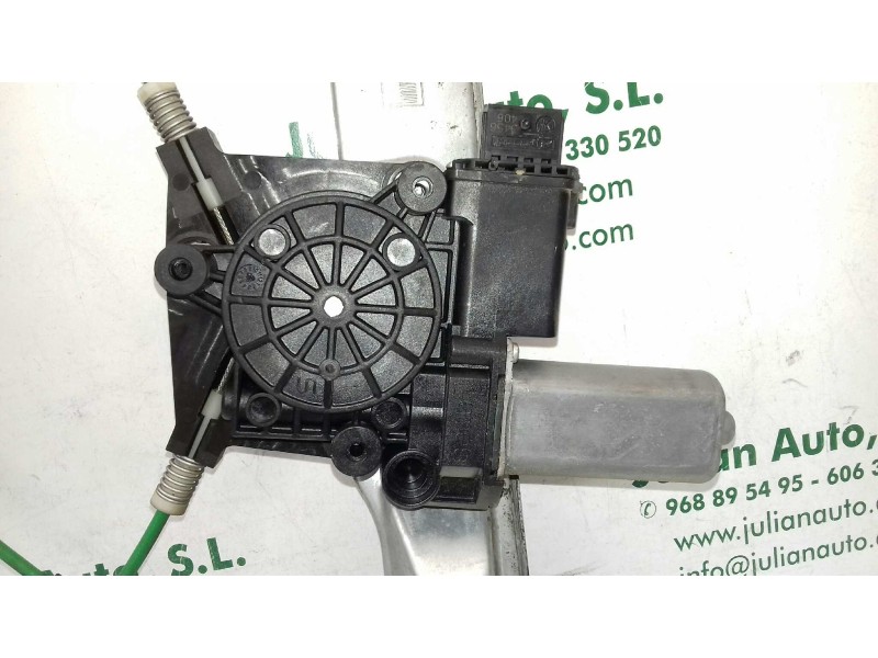 Recambio de elevalunas delantero derecho para opel corsa d ´´111 years´´ referencia OEM IAM 72005001  ELECTICO