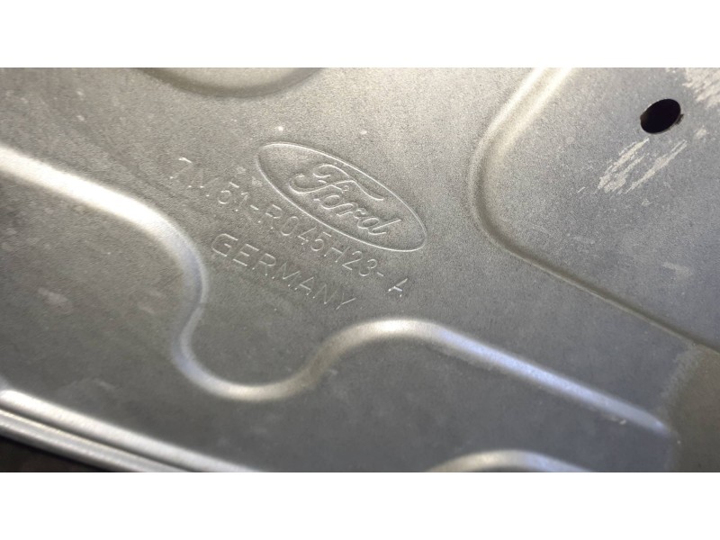 Recambio de elevalunas trasero izquierdo para ford kuga (cbv) referencia OEM IAM 7M51R24995DB SIN MOTOR ELECTRICO
