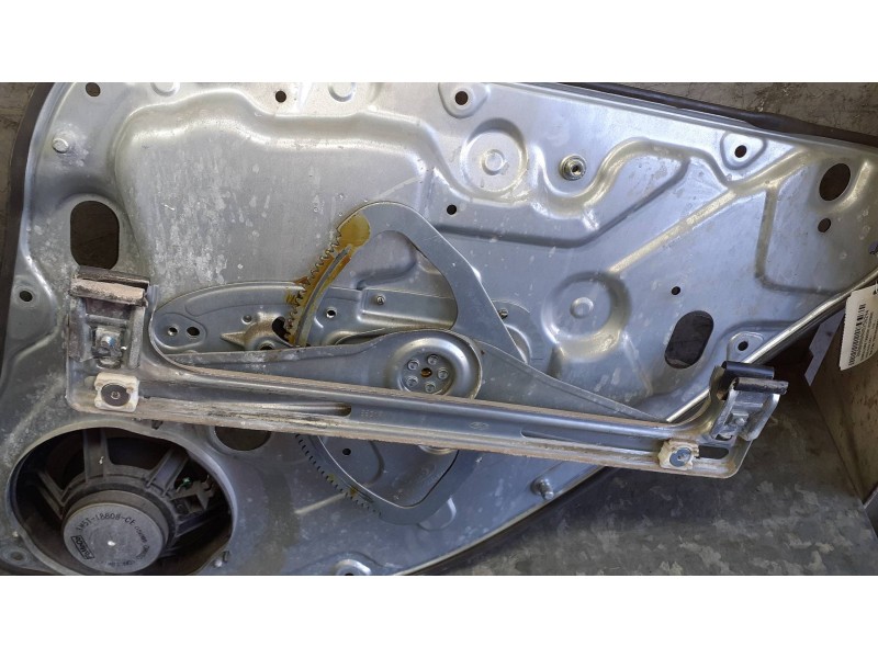 Recambio de elevalunas trasero izquierdo para ford kuga (cbv) referencia OEM IAM 7M51R24995DB SIN MOTOR ELECTRICO