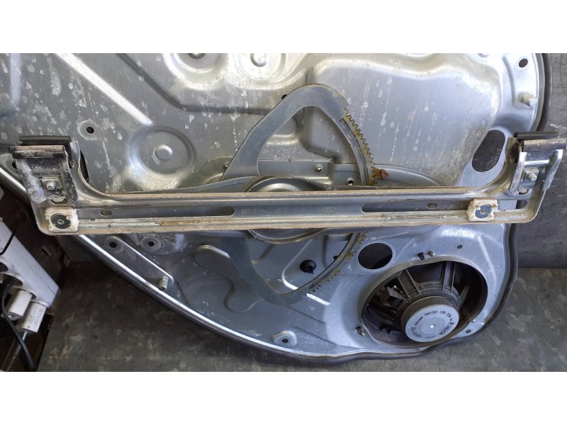 Recambio de elevalunas trasero derecho para ford kuga (cbv) referencia OEM IAM 7M51R24994DB SIN MOTOR ELECTRICO