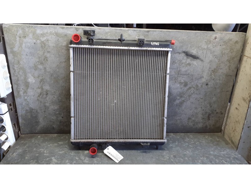 Recambio de radiador agua para citroen c3 aircross referencia OEM IAM 95007T01 870860300 DENSO