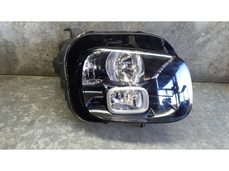 Recambio de faro derecho para citroen c3 aircross referencia OEM IAM 13468647 462161423 90115583