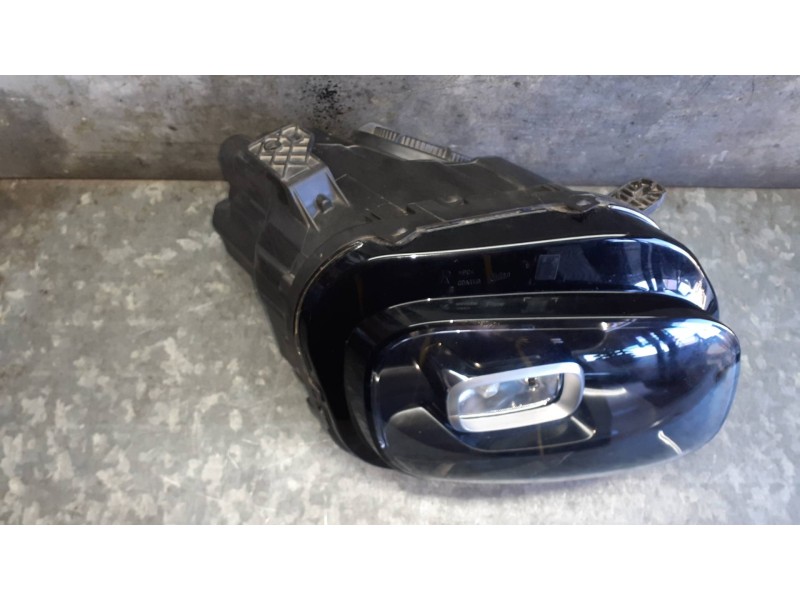 Recambio de faro derecho para citroen c3 aircross referencia OEM IAM 13468647 462161423 90115583
