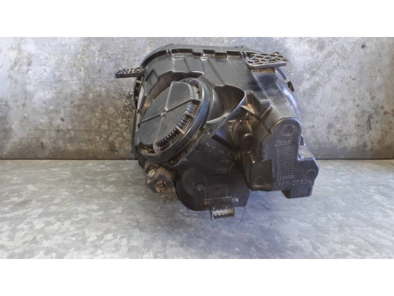 Recambio de faro derecho para citroen c3 aircross referencia OEM IAM 13468647 462161423 90115583