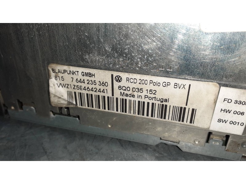 Recambio de sistema audio / radio cd para volkswagen polo (9n1) referencia OEM IAM 6Q0035152 7644235360 