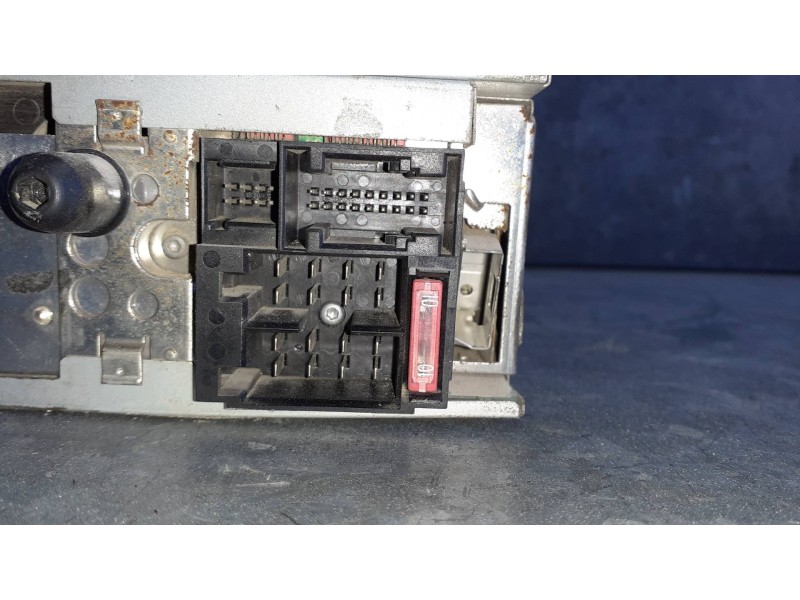 Recambio de sistema audio / radio cd para mercedes-benz clase m (w163) referencia OEM IAM A1638203689 7612001522 BOSCH