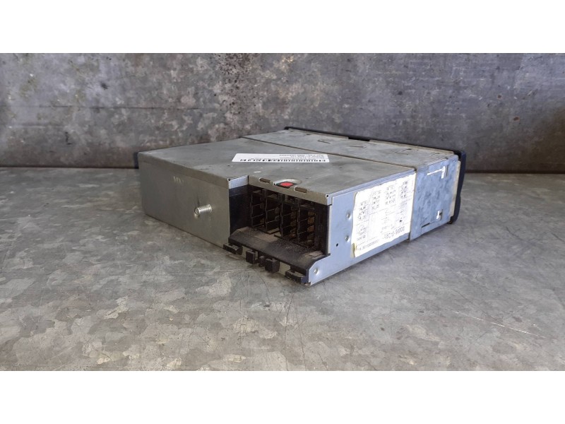 Recambio de modulo electronico para nissan atleon 120 referencia OEM IAM R8C109X000 TACOGRAFO KIENZLE