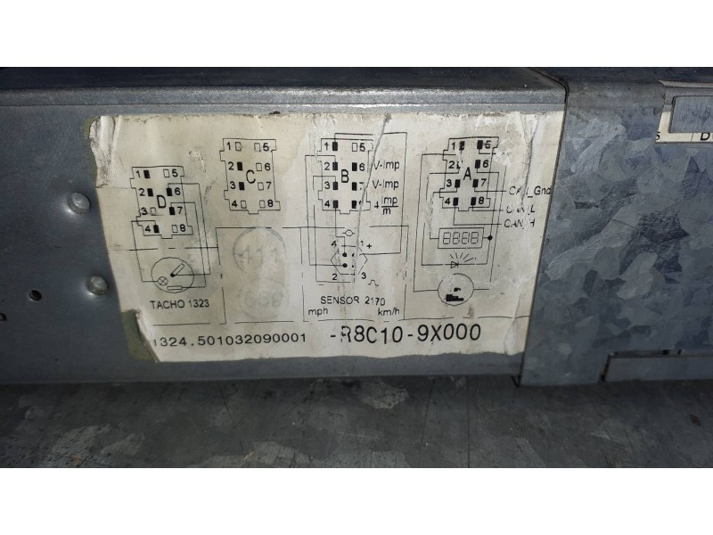 Recambio de modulo electronico para nissan atleon 120 referencia OEM IAM R8C109X000 TACOGRAFO KIENZLE