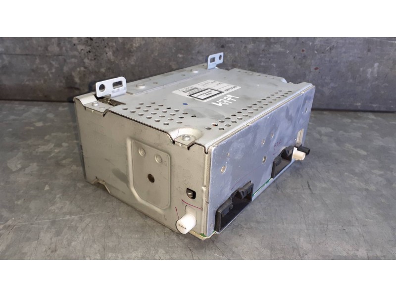 Recambio de sistema audio / radio cd para ford focus lim. (cb8) referencia OEM IAM BM5T18C815GG RADIO AHU FOMOCO