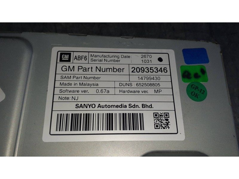 Recambio de pantalla multifuncion para opel insignia berlina referencia OEM IAM 20935346 14799430 GM - SANYO