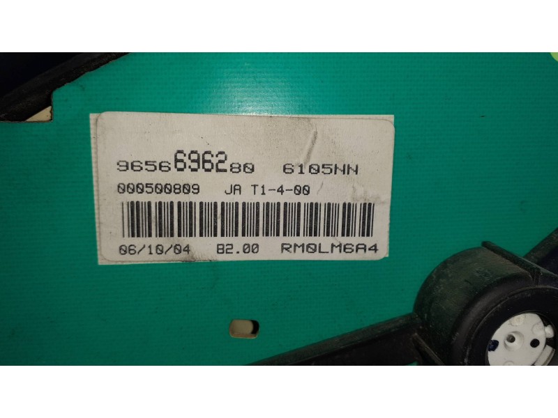 Recambio de cuadro instrumentos para peugeot 206 berlina referencia OEM IAM 9656696280  JAEGER