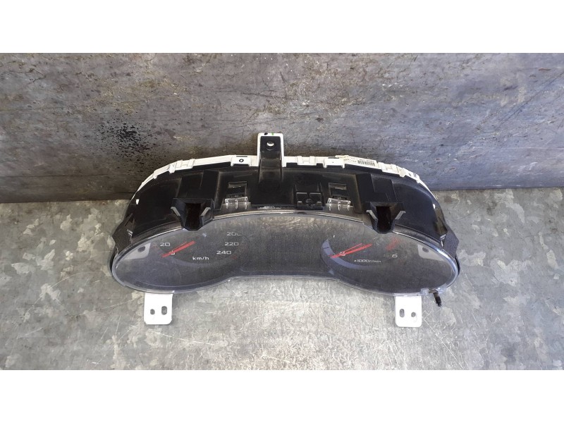 Recambio de cuadro instrumentos para mitsubishi outlander (cw0) referencia OEM IAM 8100A115A 507920H MMSM6240K