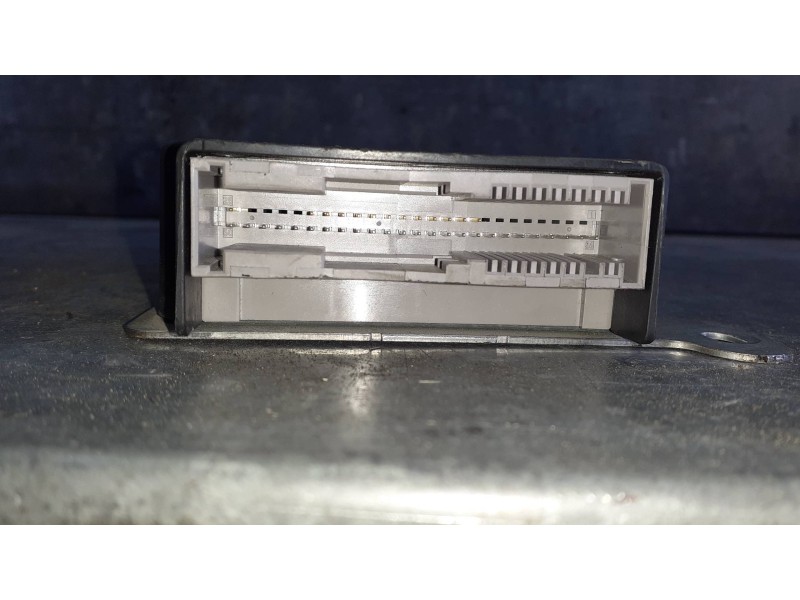 Recambio de centralita airbag para dacia sandero referencia OEM IAM A2C85839401 985109354R CONTINENTAL