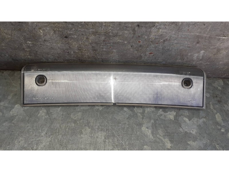 Recambio de luz central de freno para ford c-max (cb3) referencia OEM IAM 7M5113A601 2DA270523 3M5113A613