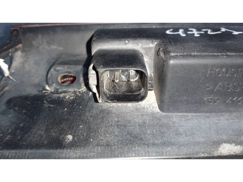 Recambio de luz central de freno para ford focus c-max (cap) referencia OEM IAM 3M5113A613 2DA27052300 