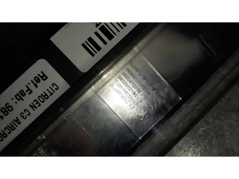 Recambio de luz central de freno para citroen c3 aircross referencia OEM IAM 9811951080E 9802932180D VALEO