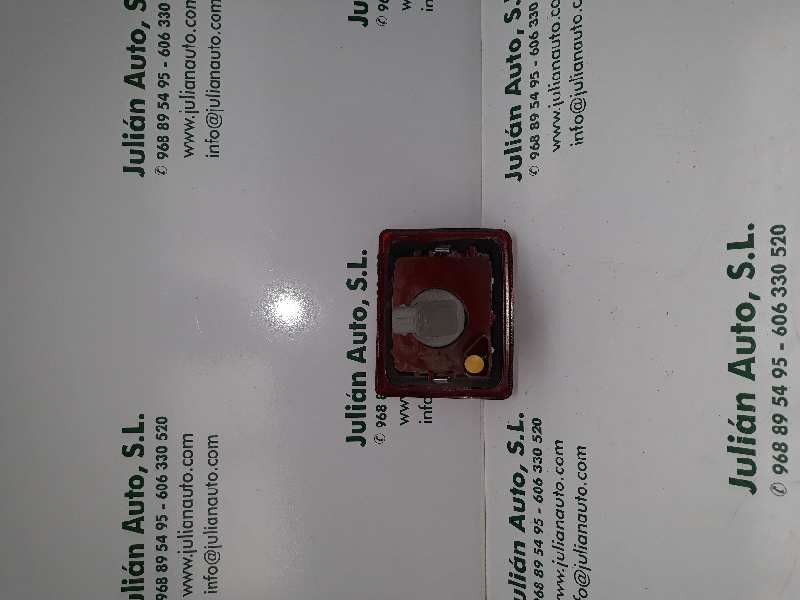 Recambio de faro antiniebla trasero izquierdo para peugeot 407 sw st confort referencia OEM IAM 9646507380  