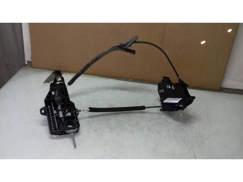 Recambio de cerradura puerta trasera derecha para renault captur xmod referencia OEM IAM 805027072R 40727224 ELECTRICA
