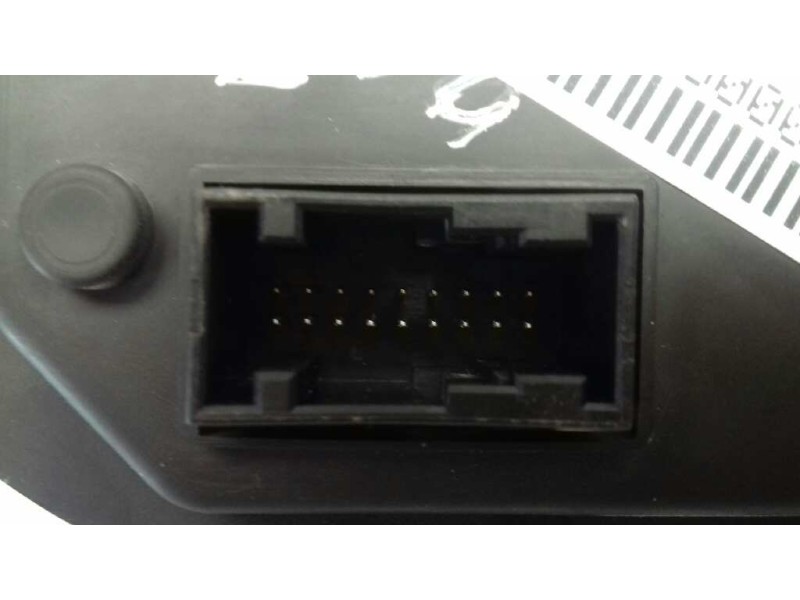 Recambio de cuadro instrumentos para peugeot 307 break / sw (s1) break xs referencia OEM IAM 9651299680 21674881 SAGEM