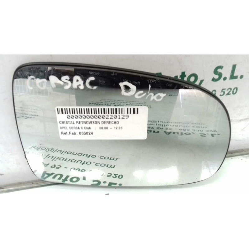 Recambio de cristal retrovisor derecho para opel corsa c club referencia OEM IAM 065024  