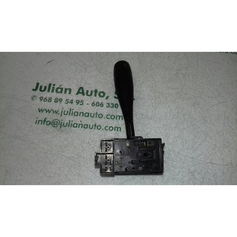 Recambio de mando limpia para nissan serena (c23m) 2.3 invitation d referencia OEM IAM 136602H 136602H24696 7 PINES