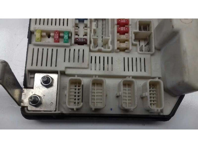 Recambio de centralita motor uce para renault scenic ii dynamique referencia OEM IAM 8200509516 8200611648 KIT - JOHNSONCONTROLS