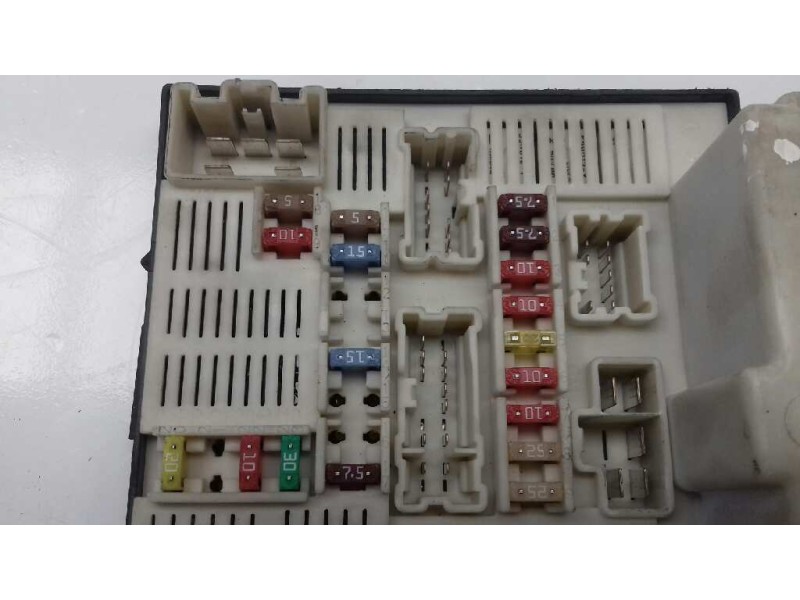 Recambio de centralita motor uce para renault scenic ii dynamique referencia OEM IAM 8200509516 8200611648 KIT - JOHNSONCONTROLS