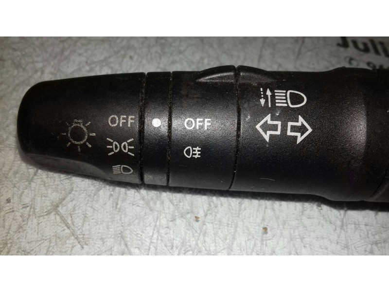 Recambio de mando intermitentes para nissan primera berlina (p12) acenta referencia OEM IAM 25540AV620  