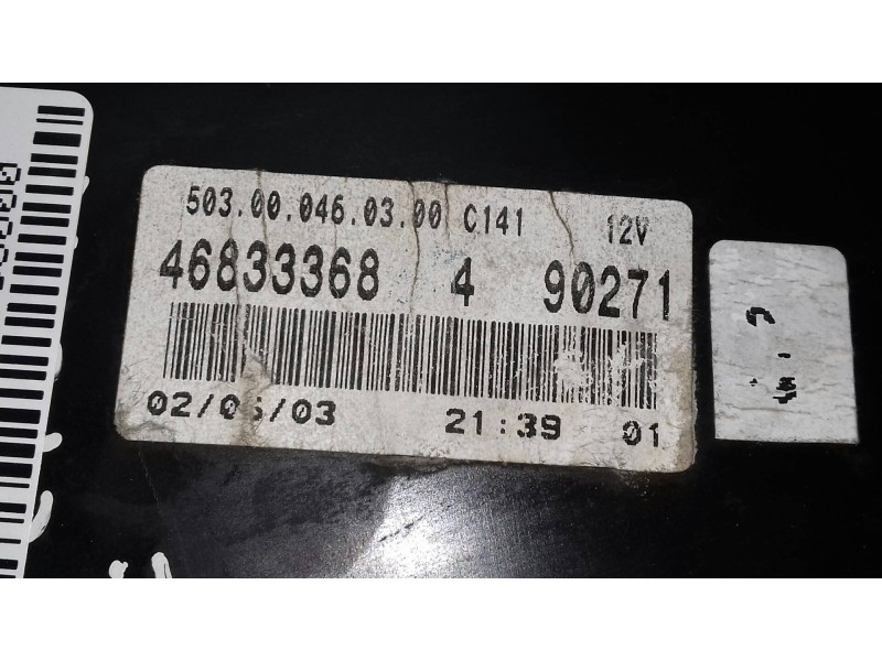 Recambio de cuadro instrumentos para fiat punto berlina (188) 1.2 8v active referencia OEM IAM 46833368 55500040010 