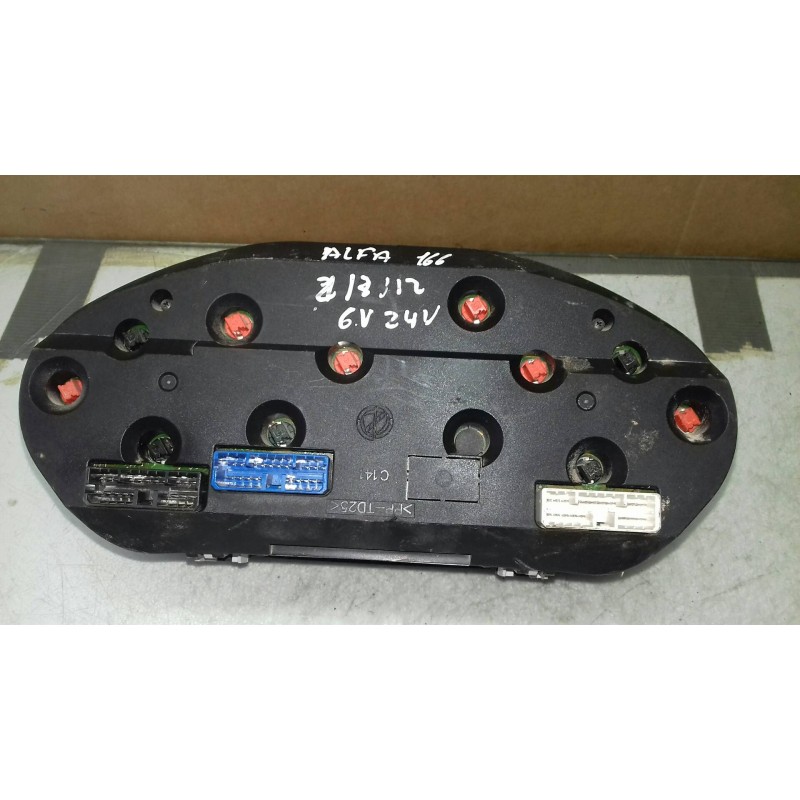 Recambio de cuadro instrumentos para alfa romeo 166 2.0 16v cat referencia OEM IAM 6028479905 602847990 MAGNETI MARELLI