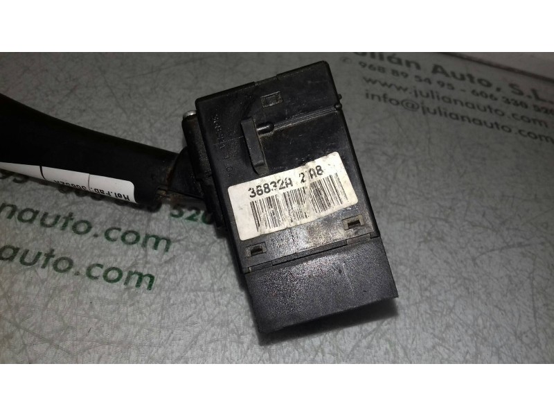 Recambio de mando limpia para nissan micra (k11) básico referencia OEM IAM 36832A   Recambio de mando limpia para nissan micra (k11) básico referencia OEM IAM 36832A