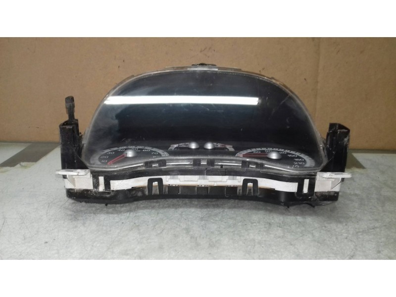 Recambio de cuadro instrumentos para fiat punto berlina (176) 1.2 16v cat referencia OEM IAM 46753584 606307002E 