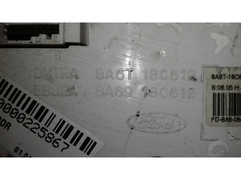 Recambio de mando climatizador para ford fiesta (cbk) futura referencia OEM IAM 8A6T18C612 8A6918C612 