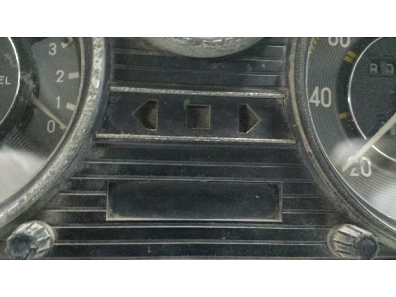 Recambio de cuadro instrumentos para mercedes-benz clase e (w114/w115) berlina 200 referencia OEM IAM   