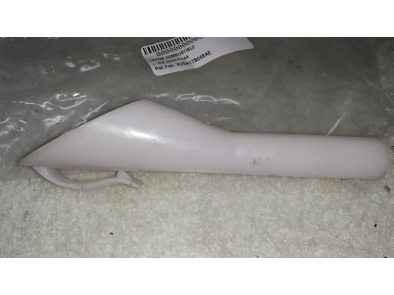 Recambio de tapon combustible para ford focus lim. business referencia OEM IAM 8U5A17B068AE  EMBUDO REPOSTAJE