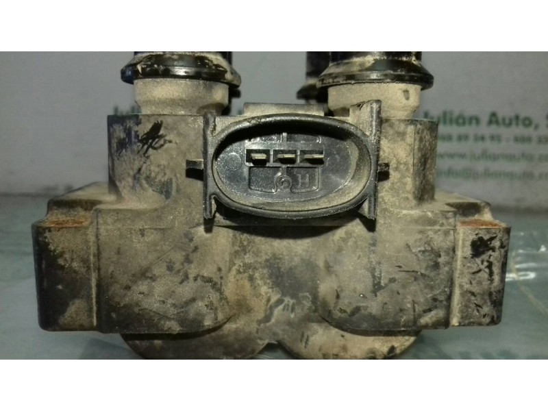 Recambio de bobina encendido para ford mondeo berlina (gd) clx referencia OEM IAM 928F12029CA  3 PINES