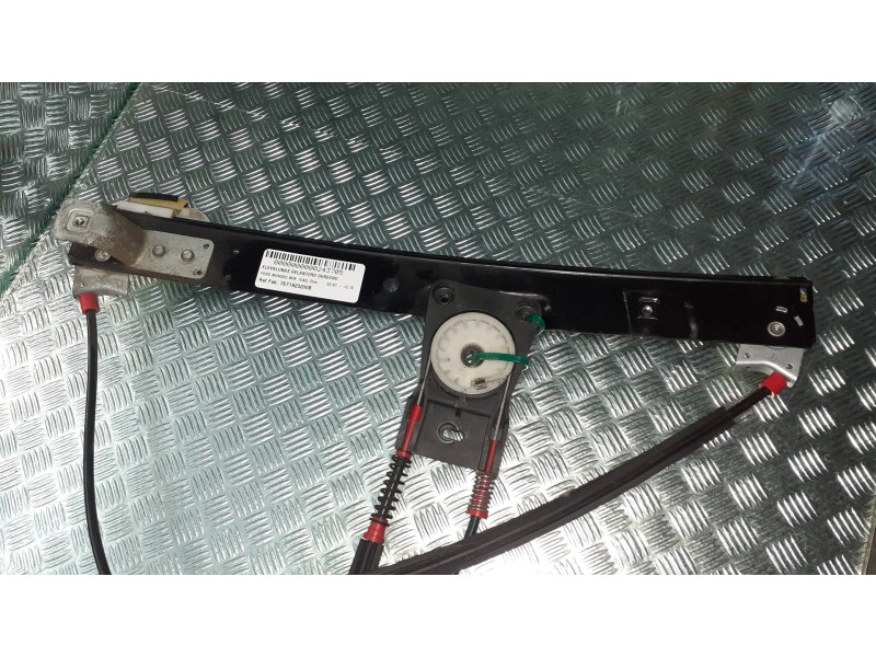 Recambio de elevalunas delantero derecho para ford mondeo ber. (ca2) ghia referencia OEM IAM 7S71A23200BG 1307N ELECTRICO