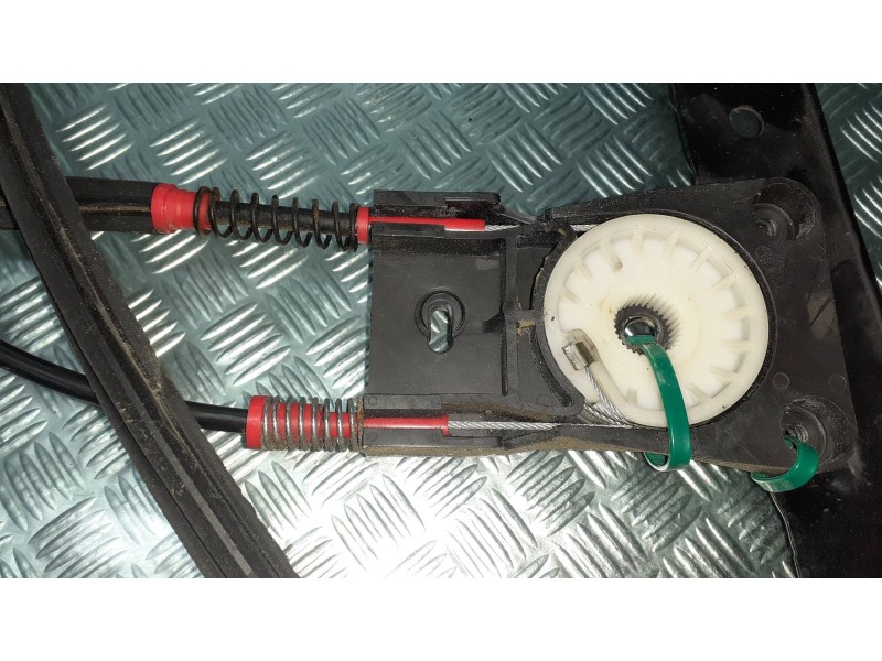 Recambio de elevalunas delantero derecho para ford mondeo ber. (ca2) ghia referencia OEM IAM 7S71A23200BG 1307N ELECTRICO