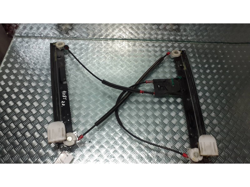 Recambio de elevalunas delantero derecho para ford mondeo ber. (ca2) ghia referencia OEM IAM 7S71A23200BG 1307N ELECTRICO