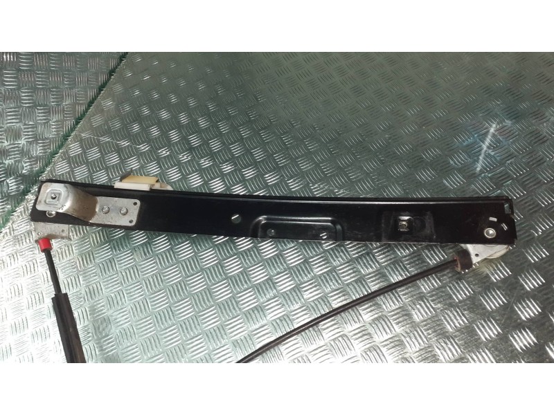 Recambio de elevalunas delantero izquierdo para ford mondeo ber. (ca2) ghia referencia OEM IAM 7S71A23201BG 1207M ELECTRICO