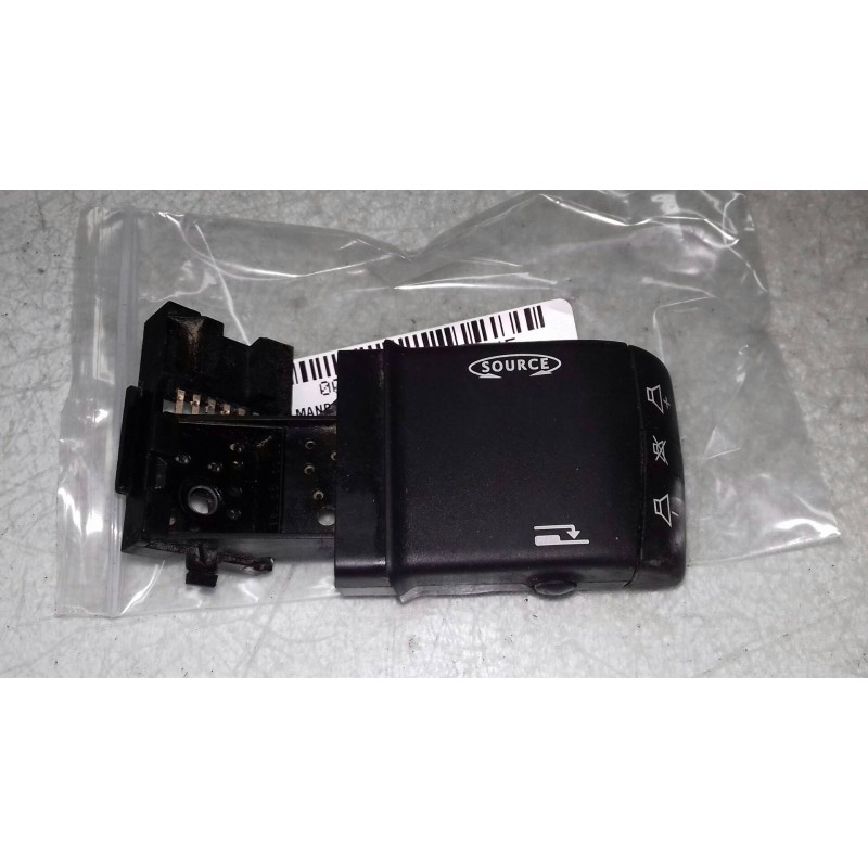 Recambio de mando multifuncion para renault megane ii berlina 5p 1.9 dci diesel referencia OEM IAM 8200103769  RADIO