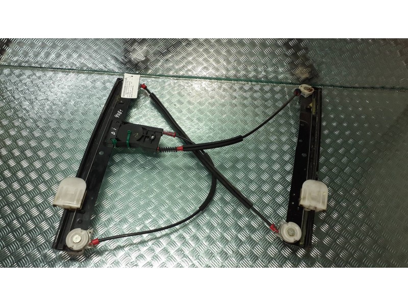 Recambio de elevalunas delantero izquierdo para ford mondeo ber. (ca2) ghia referencia OEM IAM 7S71A23201BG 1207M ELECTRICO