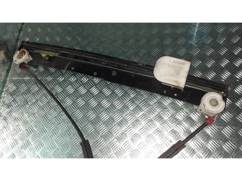 Recambio de elevalunas delantero izquierdo para ford mondeo ber. (ca2) ghia referencia OEM IAM 7S71A23201BG 1207M ELECTRICO