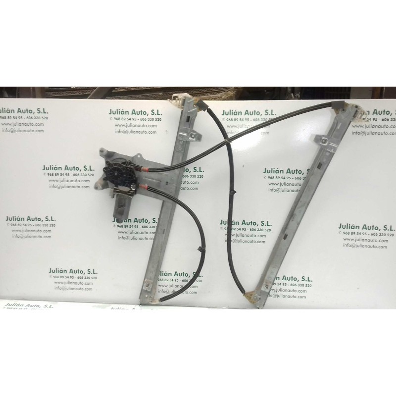 Recambio de elevalunas delantero derecho para citroen xsara picasso 1.6 16v exclusive referencia OEM IAM 0130821762  ELECTRICO