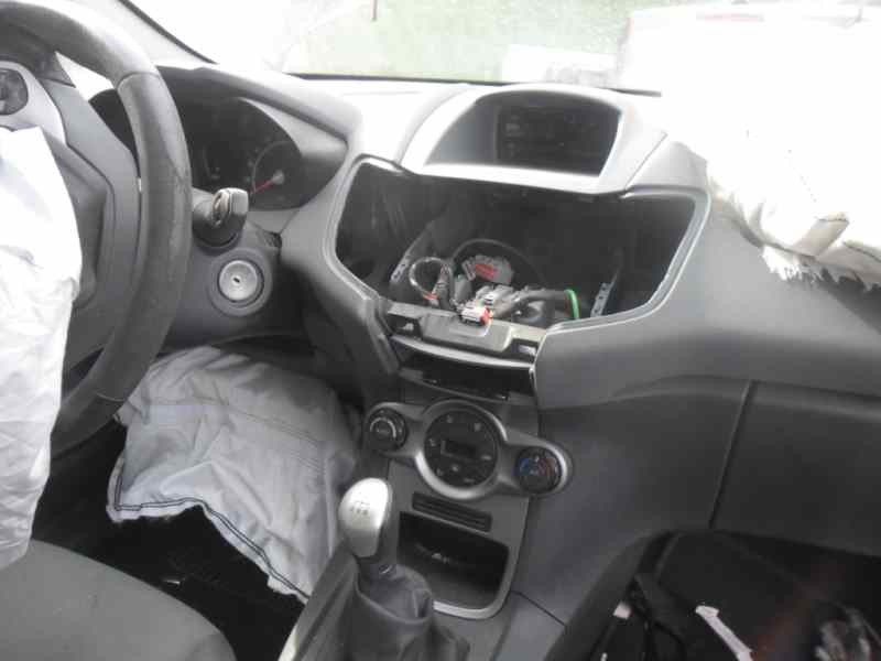 ford fiesta (cb1) del año 2008