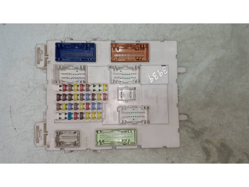 Recambio de caja reles / fusibles para ford focus lim. business referencia OEM IAM F1FT14A073ED 97RI010012 9560014458