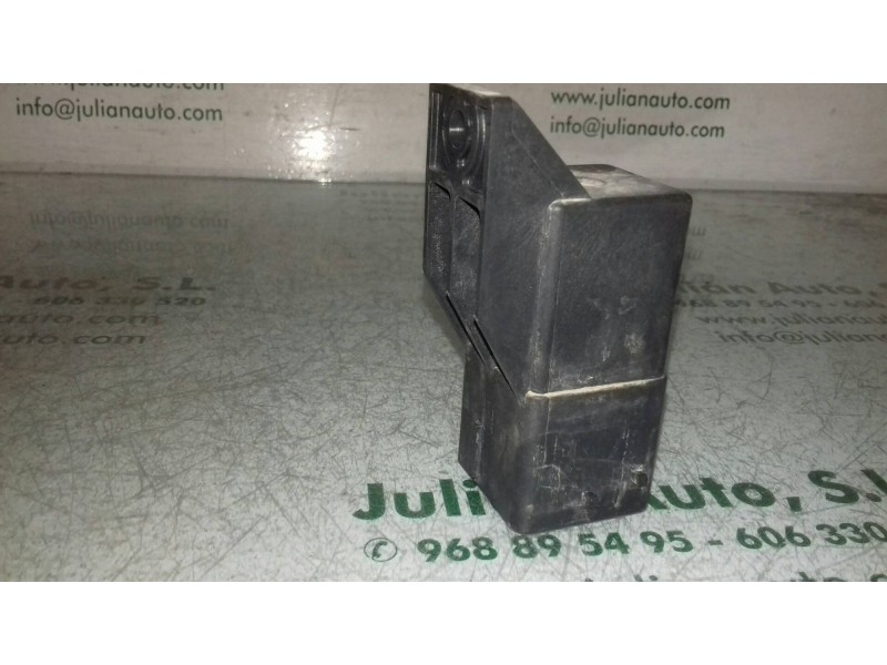 Recambio de caja precalentamiento para peugeot partner kombi outdoor referencia OEM IAM 9803299780 51299058A 8 PINES